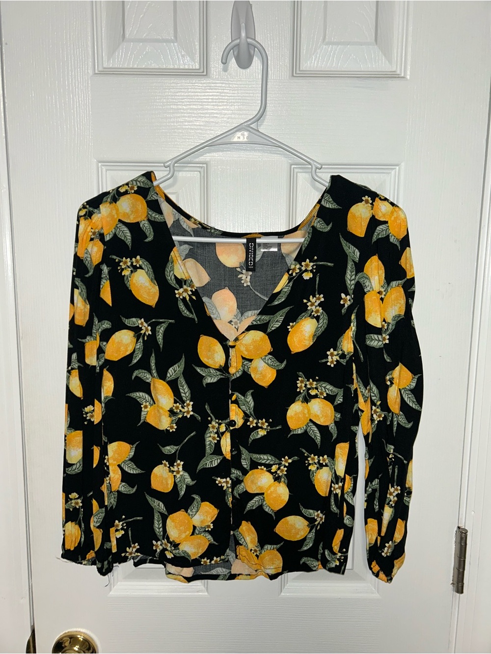 Women's Black Lemon-Print Button Up Shirt